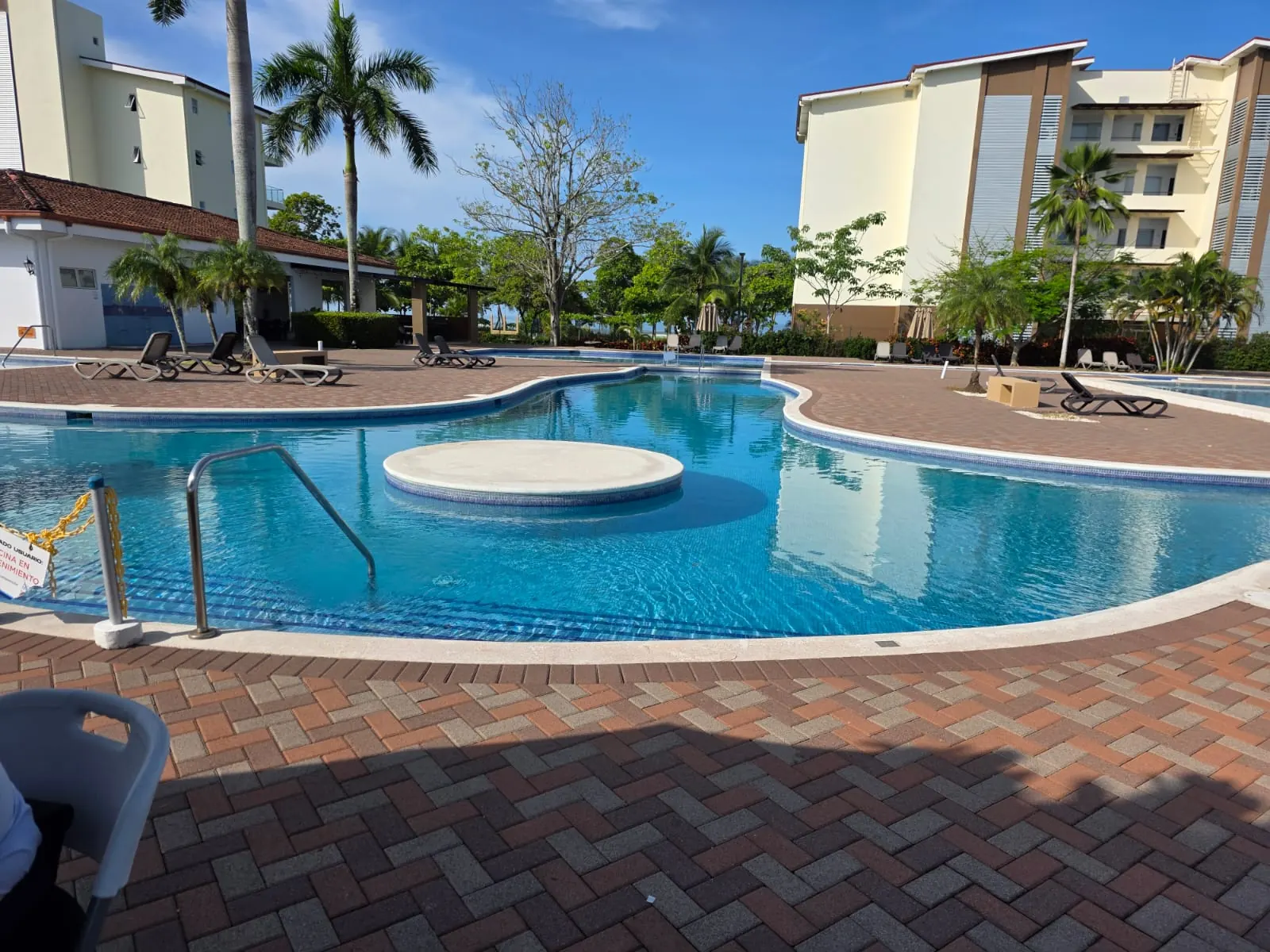 Piscina central